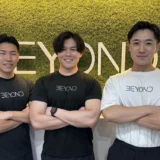 【人形町のビジネスマンへ👔｜スーツが似合う体は「肩と背中」で決まる💪】